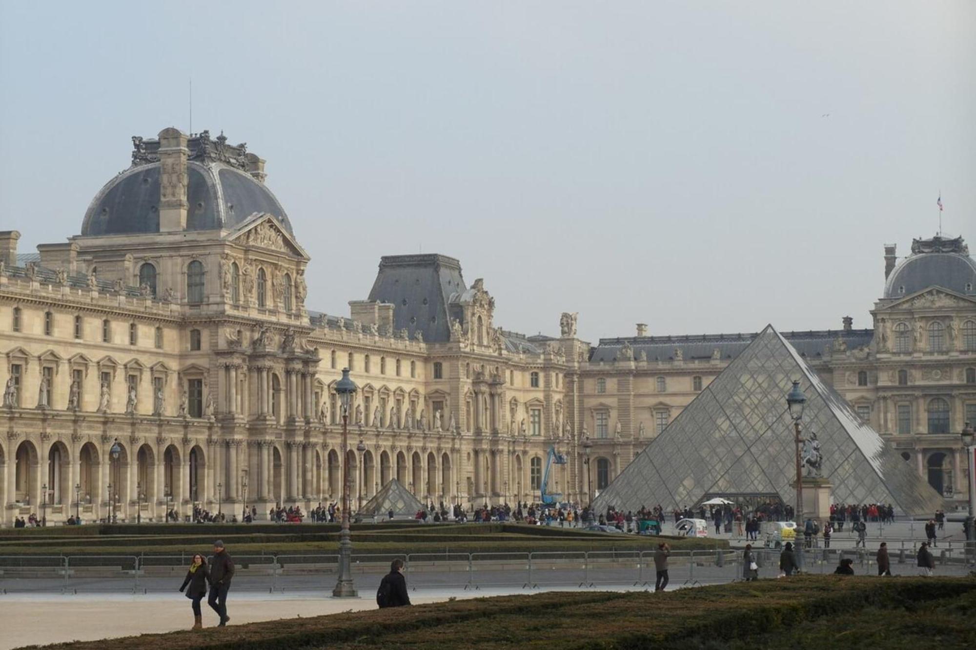 Louvre Parisian Duplex Parijs Buitenkant foto